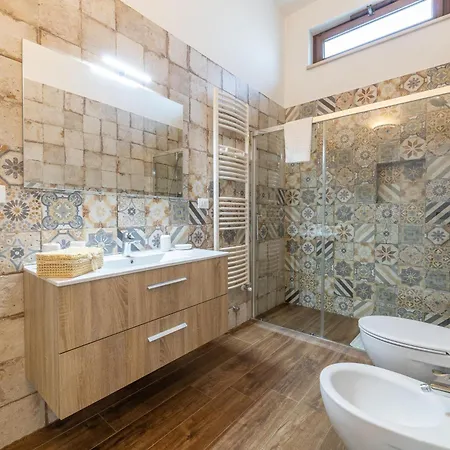 Icaria Villa Carovigno