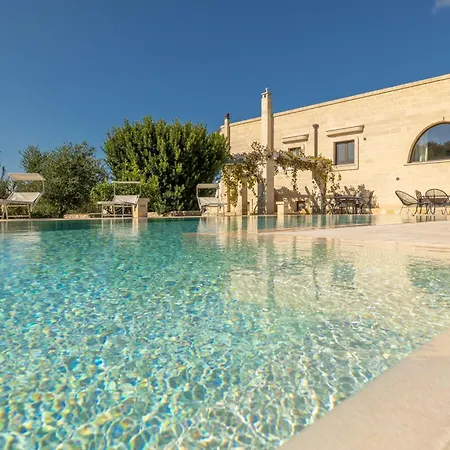 Villa Icaria *