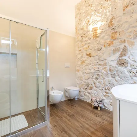 Icaria Villa Carovigno